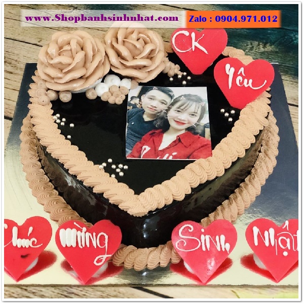 shop bánh kem hình trái tim ở quận bình tân