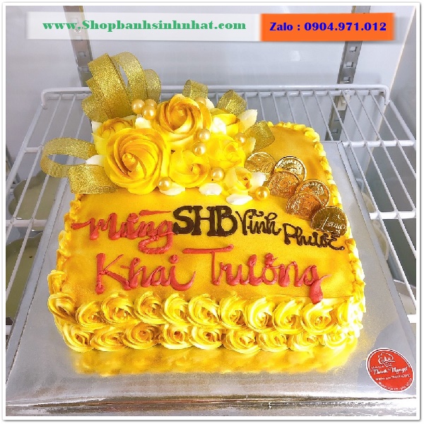 bánh kem khai trương ở huyện củ chi