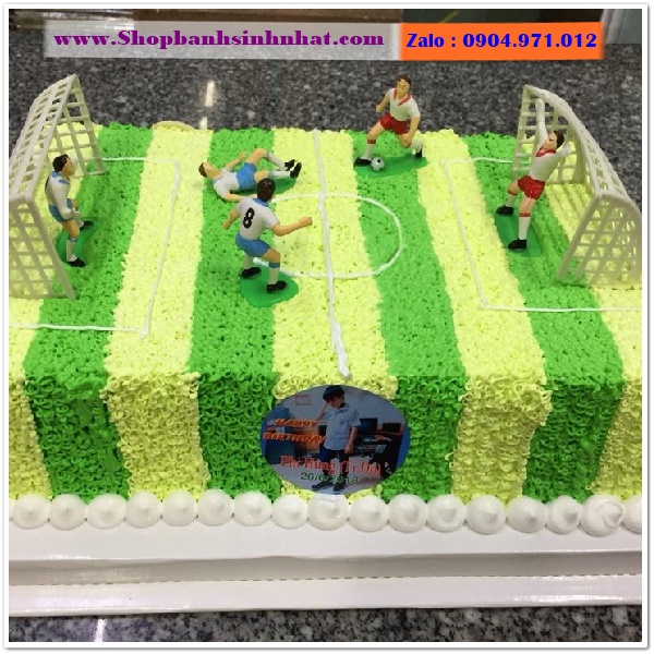 bánh kem hình sân bóng ở hà nam