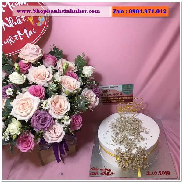 combo bánh kem và hoa tươi ở thái bình