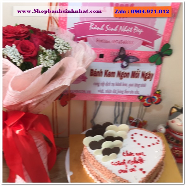 combo bánh kem và hoa tươi ở kiên giang