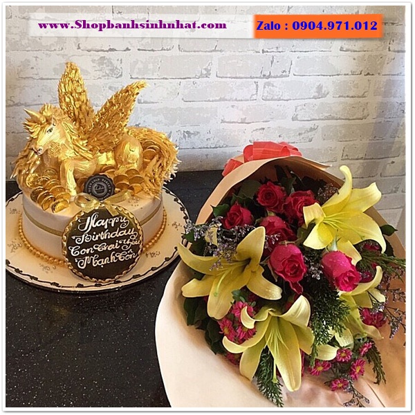 combo bánh kem và hoa tươi ở khánh hòa