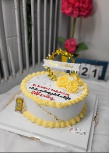 Bánh Kem Tặng Ngày 8/3 - AY125