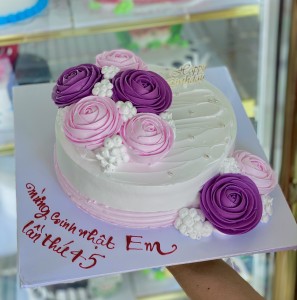 Bánh Kem Tặng Ngày 8/3 - AY143